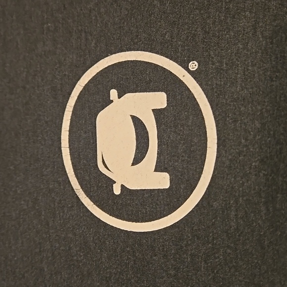 Men's Medium Ooroo T Shirt in Dark Gray - Picture 2 of 5